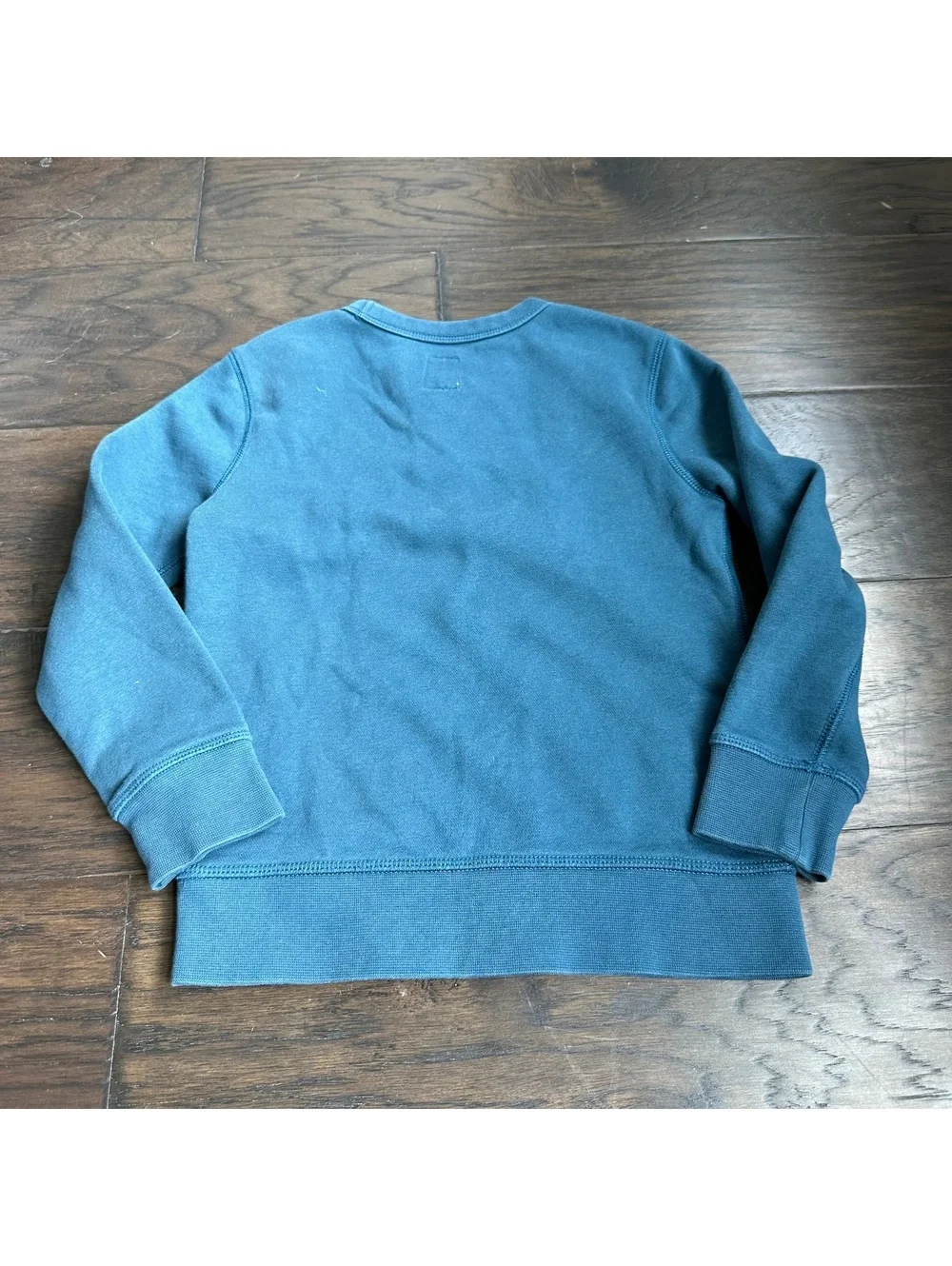 GAP boys shark embroidered sweater small 6-7